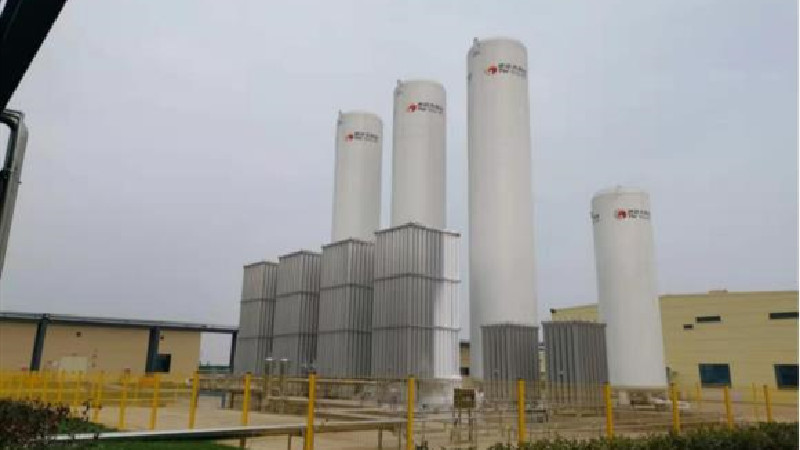 1631847238207301.jpg 通威太陽能(成都)有限公司年產(chǎn)3.2GW高效晶體硅太陽能電池項(xiàng)目特氣和大宗氣體供應(yīng)系統(tǒng).jpg